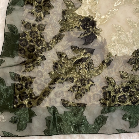 Fashion scarf TIGER animal jungle green large square semi sheer polyester - Picture 3 of 12